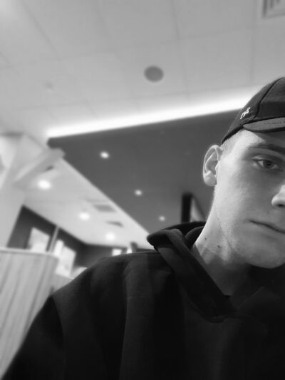  ,   Dmitri, 23 ,   ,   