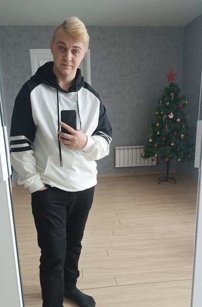  ,   Alexander, 28 ,   