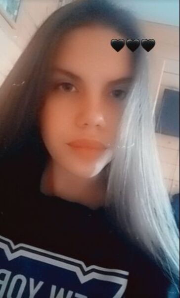  ,   Nina, 19 ,   ,   