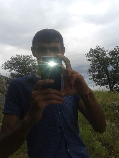  ,   Arman, 37 ,   ,   , c 