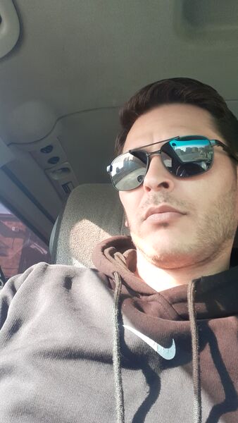  ,   Armen, 35 ,   ,   