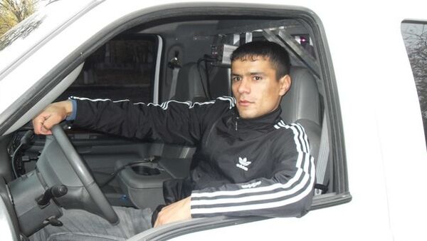  ,   Alik, 39 ,   