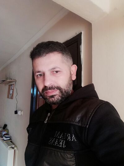  Esenyurt,   Ibrahim, 40 ,   ,   , c 