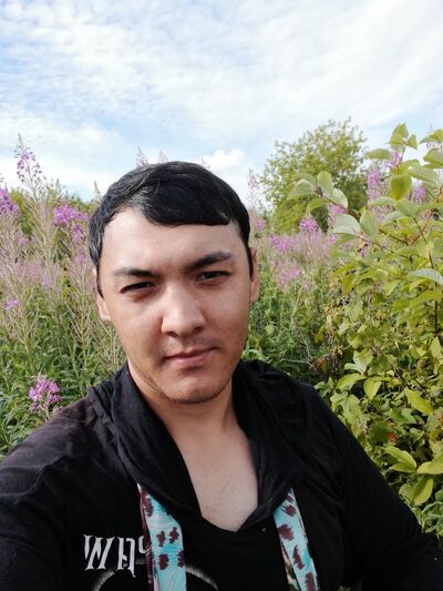  ,   Shoxruhhon, 28 ,   