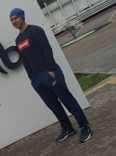  ,   Niko, 30 ,   