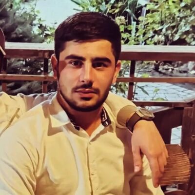 -,   Nairi, 23 ,   ,   