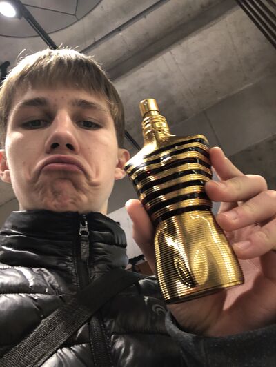  ,   , 22 ,   ,   