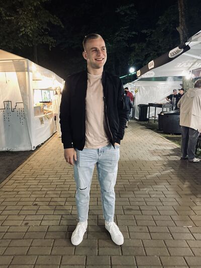  Bialobrzegi,   Vladislav, 28 ,   ,   