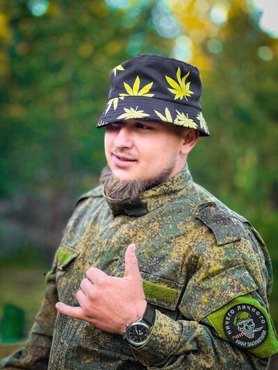  ,   Oleg, 28 ,   ,   , c , 