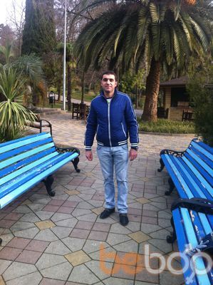  ,   Artur, 41 ,     , c 