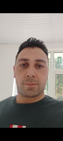  ,   Vardan, 37 ,   ,   