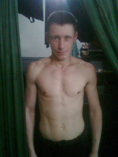  ,   Aleksandr, 42 ,  