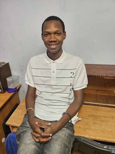  ,   Cheick, 25 ,   ,   