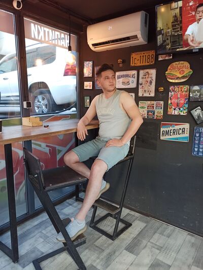  ,   Shahzod, 25 ,   ,   