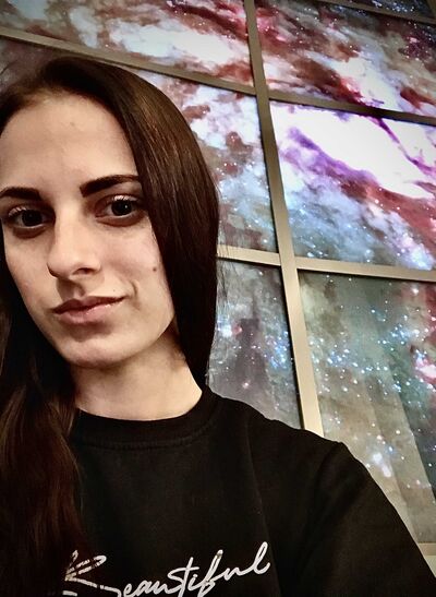  ,   Sofi, 23 ,   ,   