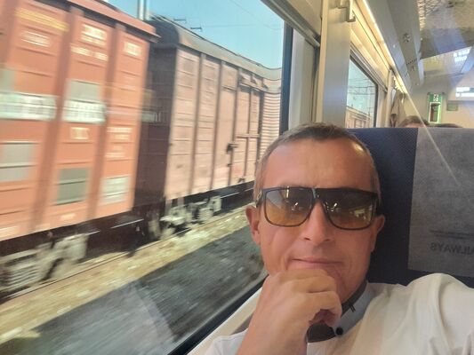  ,   Arif, 44 ,   ,   