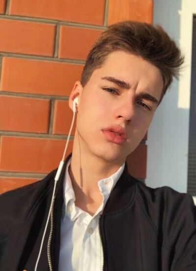  ,   Egor, 19 ,   ,   