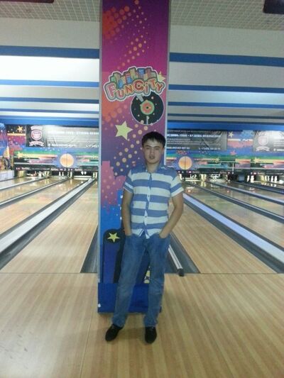  ,   Mansur, 29 ,   