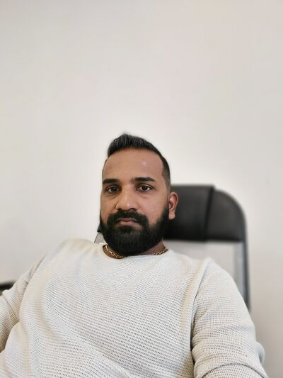  ,   James, 43 ,   ,   