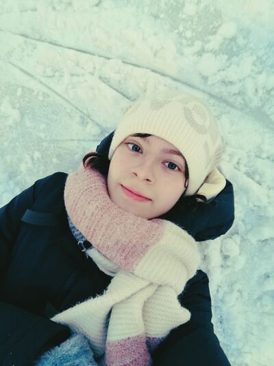  ,   Alina, 21 ,   ,   