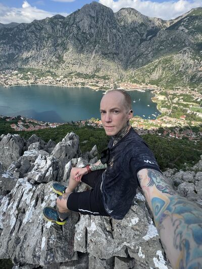  ,   Artem, 35 ,   ,   