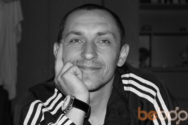  ,   Mitrfan, 42 ,  