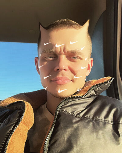  New York City,   Vladislav, 28 ,   ,   
