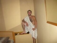  ,   Ruslan, 37 ,   ,   , c 