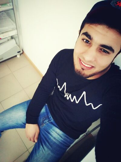  ,   Ali, 33 ,   