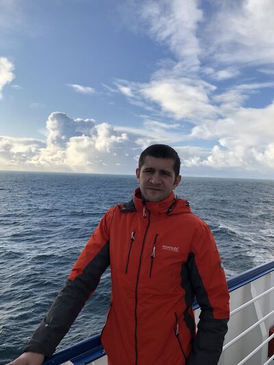  Frankfurt am Main,   Serghei, 36 ,   ,   
