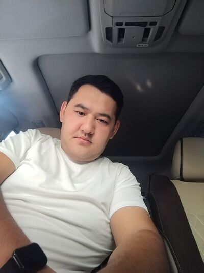  ,   Shaxriyor, 32 ,   ,   