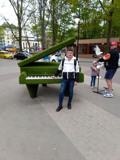  ,   Aleks, 36 ,   