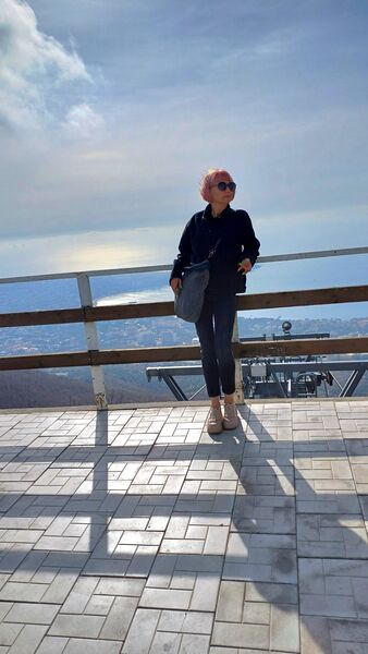  ,   Alena, 44 ,  