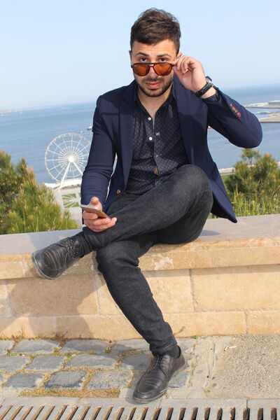  ,   Ali, 35 ,   ,   , c 