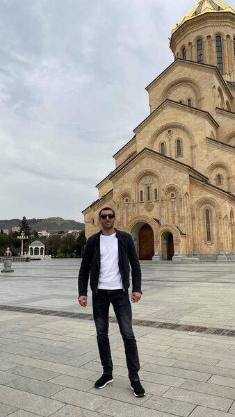 ,   Zviadi, 37 ,   ,   
