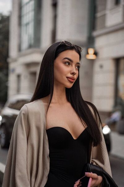  ,   Marina, 28 ,   ,   