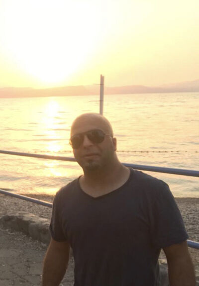  ,   Salvatore, 40 ,   ,   