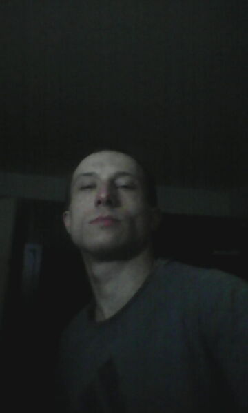  ,   Artur, 37 ,   ,   , c , 