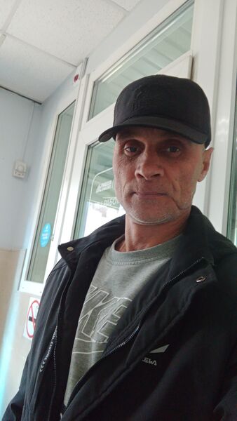  ,   Sergej, 47 ,   ,   