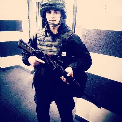  ,   Sasha, 27 ,  