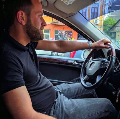  -,   Gurami, 32 ,   ,   