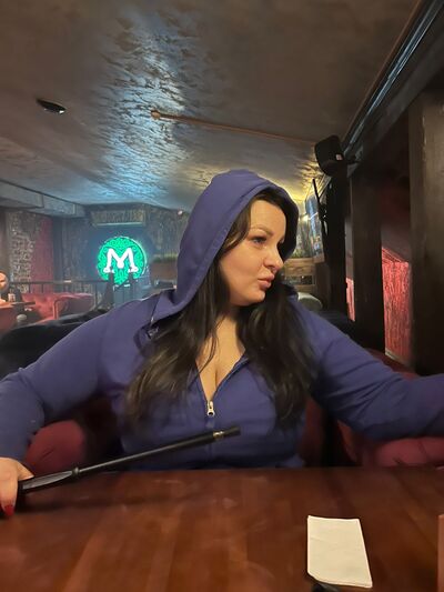  ,   Alina, 40 ,   ,   , c 