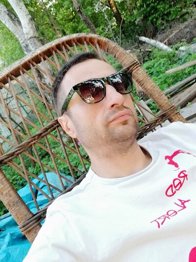   ,   Alex, 50 ,  