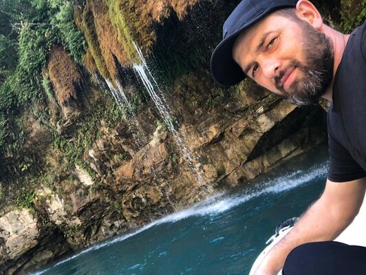 ,   Kamil, 38 ,   ,   