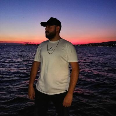  ,   Umut, 38 ,   ,   