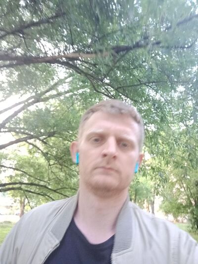  ,   Sergey, 34 ,   
