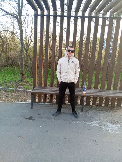  ,   Andrey, 19 ,   c 