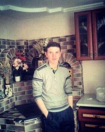  17791754  Ivan, 26 ,    