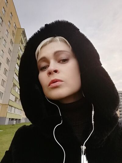  ,   Ekaterina, 37 ,   ,   