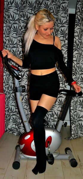  ,   Elektra, 28 ,   ,   , 